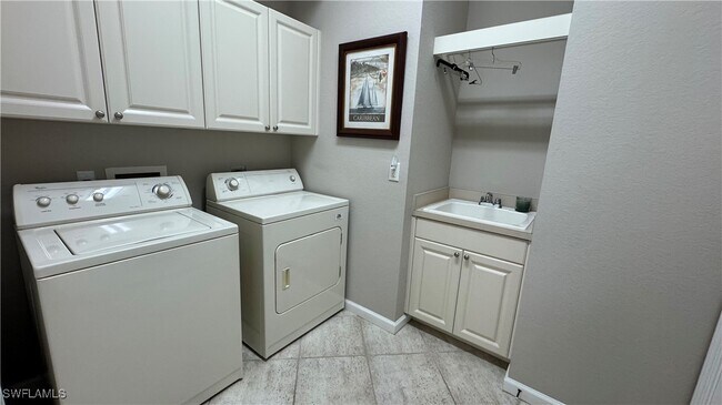 Building Photo - 22171 Longleaf Trail Dr