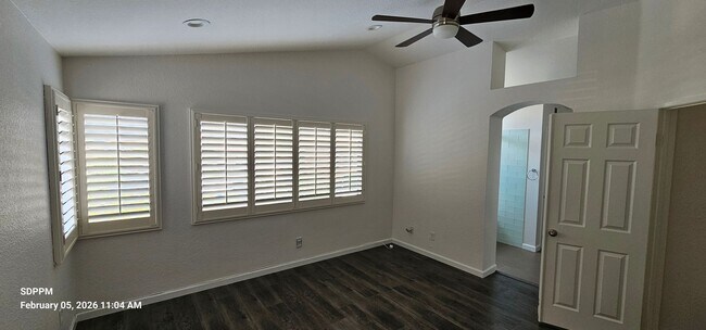 Building Photo - NORTH MIRA MESA / SAN DIEGO - Nice Renovated 4 Bedroom / 2.5 Bath House.  AVAILABLE 02/16/2026