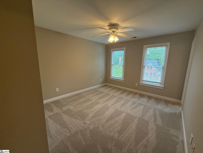 Building Photo - 22 Gilderview Dr