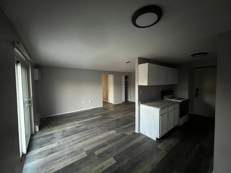 Building Photo - 13540 Superior Rd