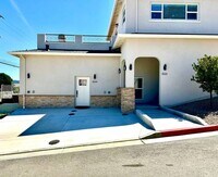 Building Photo - 19241 Carlton Ave