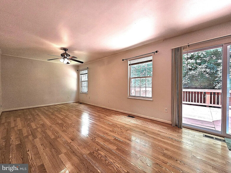 Building Photo - 20727 Citation Dr