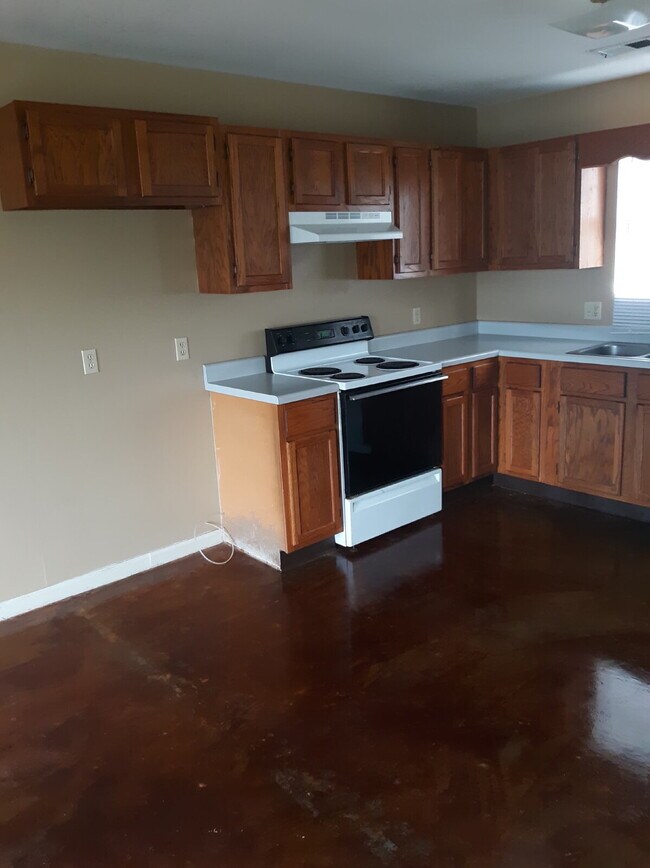 Building Photo - "Charming 2-Bed Home in Bono, AR - Cozy Living at 321 Michael!"