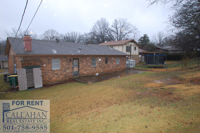 Building Photo - Sherwood 3 Bedroom Home