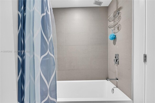 Building Photo - 1080 Brickell Ave