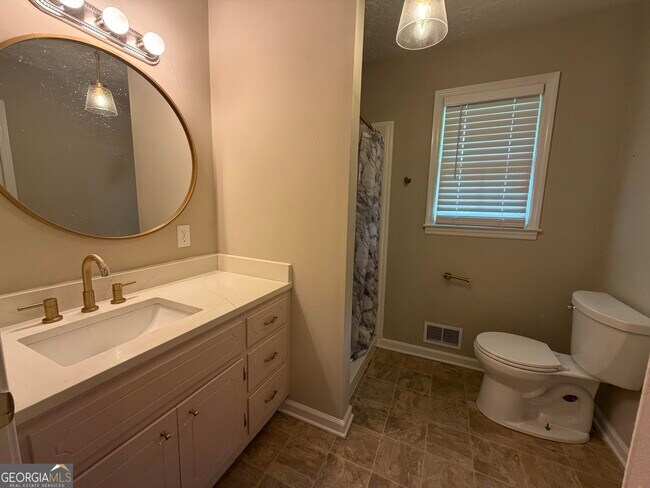 Building Photo - 1140 Barber Creek Dr