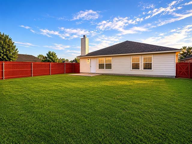 Building Photo - 428 Dartmoor Dr
