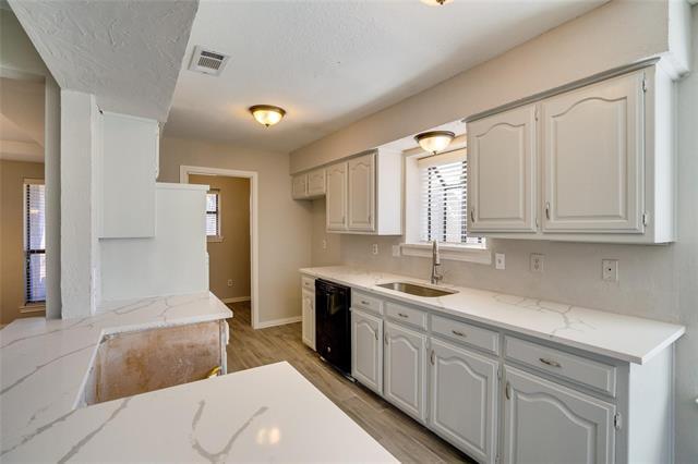 Building Photo - 3301 Darion Ln