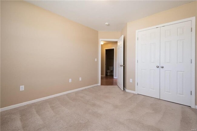 Building Photo - Home in Pioneer Ridge – Pet Friendly & Min...
