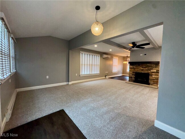 Building Photo - 5853 Melody Ln