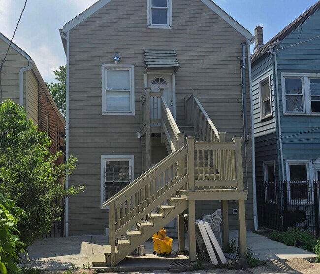 Building Photo - 2741 S Trumbull Ave