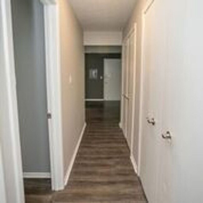Building Photo - New 1 Bedroom Will Be Available Soon!