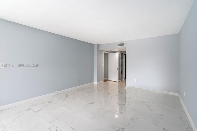 Building Photo - 2808 N 46th Ave
