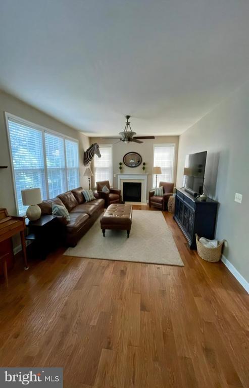 Building Photo - 4207 Talon Dr