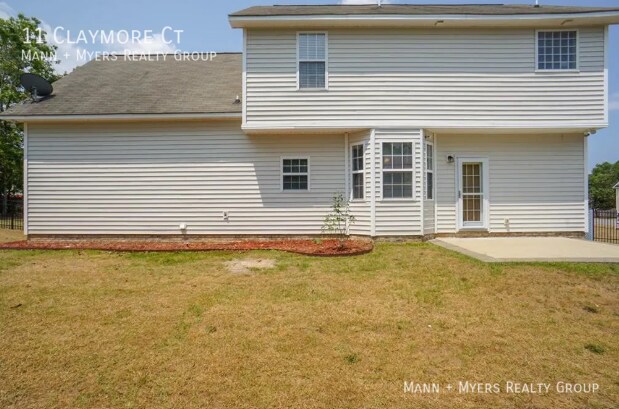Building Photo - 11 Claymore Ct