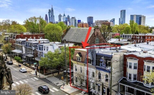 Building Photo - 3800 Spring Garden St