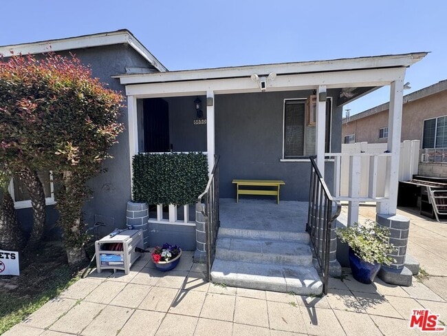 Building Photo - 8850 S Wilton Pl