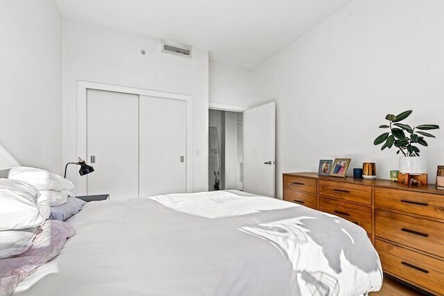 Building Photo - 70 Lincoln St