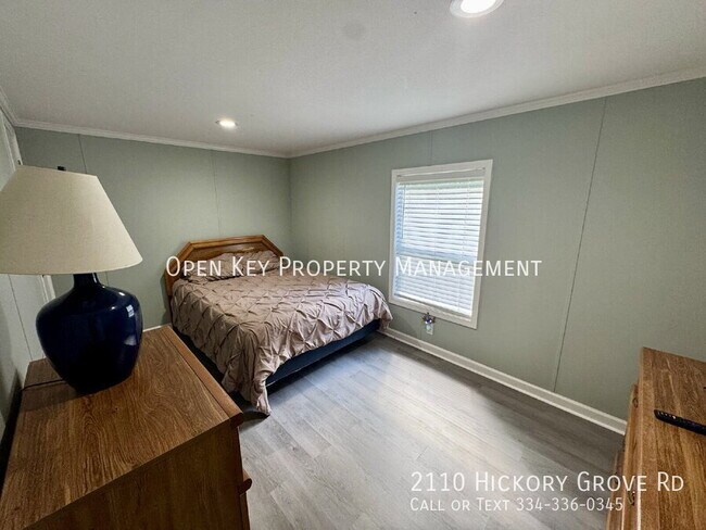 Building Photo - 2110 Hickory Grove Rd