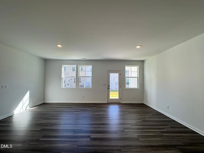 Building Photo - 261 Lily Patch Ln