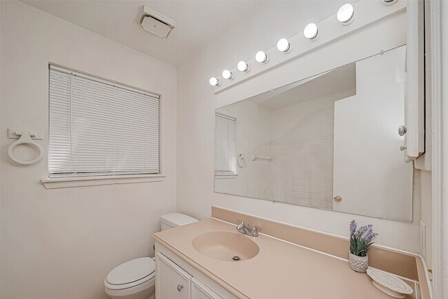 Building Photo - 3103 Ashford Arbor Dr