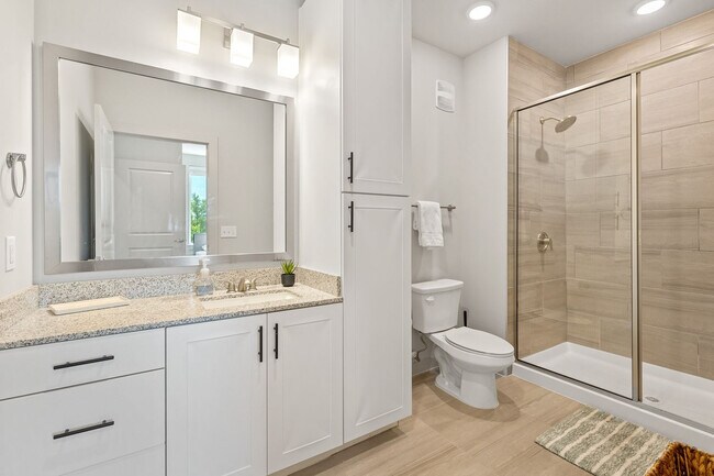 Building Photo - 5820 1/2 Cameron Road-SI FL3-ID1303393P