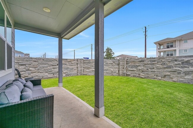 Building Photo - 2403 Bay Breeze Dr