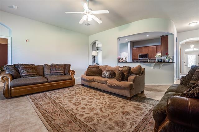 Building Photo - 9204 Lockhart Dr