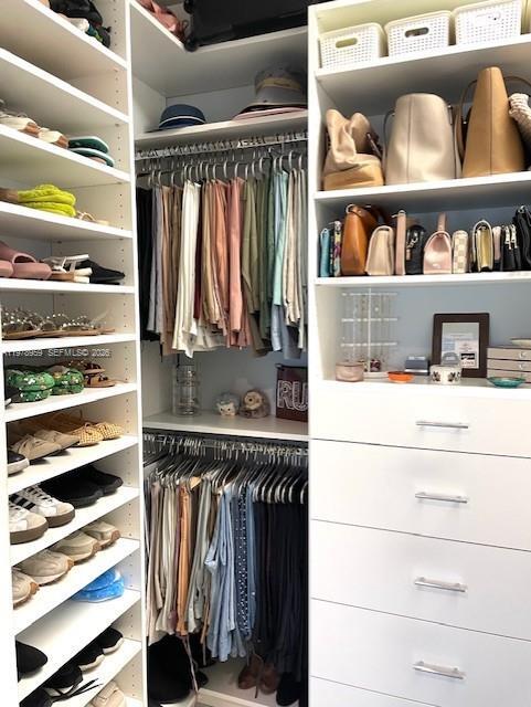 Building Photo - 6410 NW 102nd Path