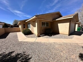 Building Photo - Move in Special 1/2 off 1st month rent! 3 Bedroom 2 Bath 2 Car Garage w/ Fenced in Yard