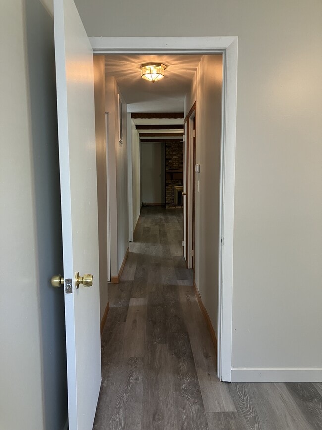 Building Photo - 601 Ridgewood Ct