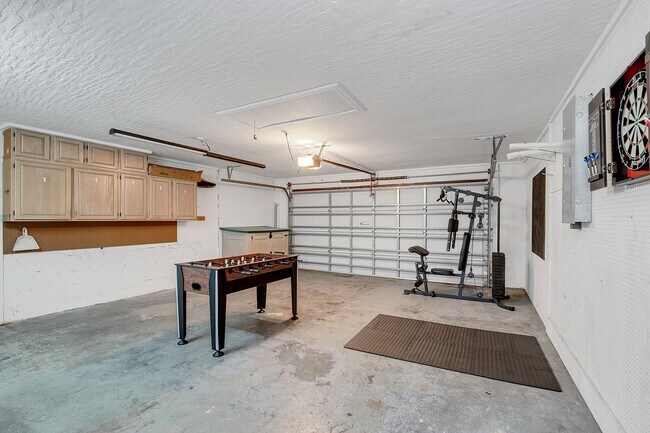 Building Photo - 2445 Keiser Ct