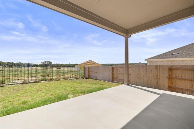 Building Photo - 323 Fish Trap Rd