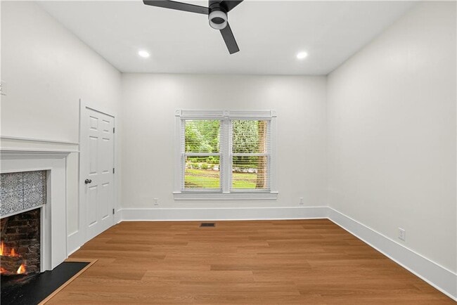 Building Photo - 5383 Tilly Mill Rd