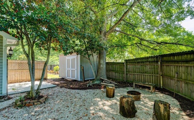 Building Photo - 6700 Batsonwood Ct