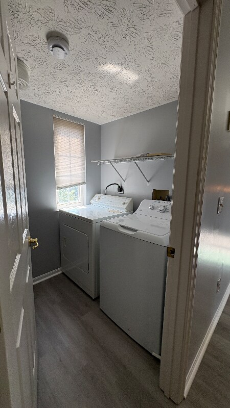 Building Photo - 4676 Court Yard Dr