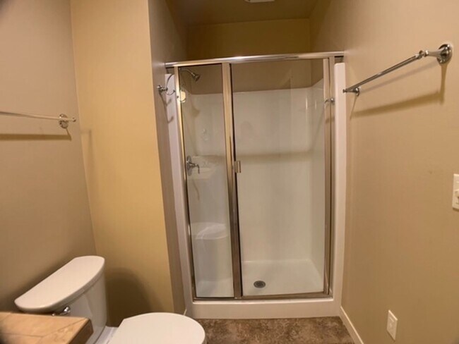 Building Photo - 45 Central Unit - 2 Bedrooms, 2 baths, 988 Sq. Ft.