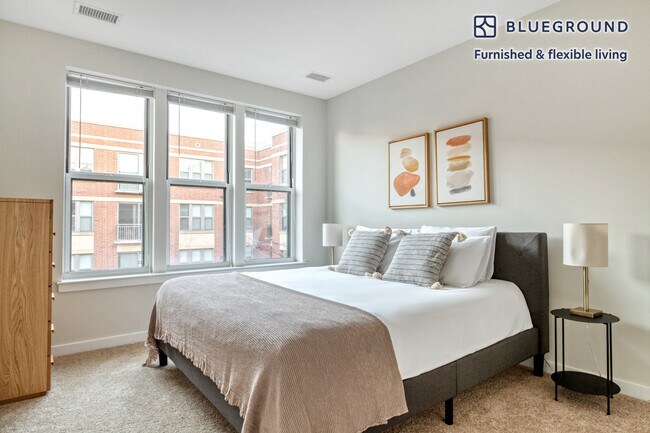 Building Photo - 360 H St NE