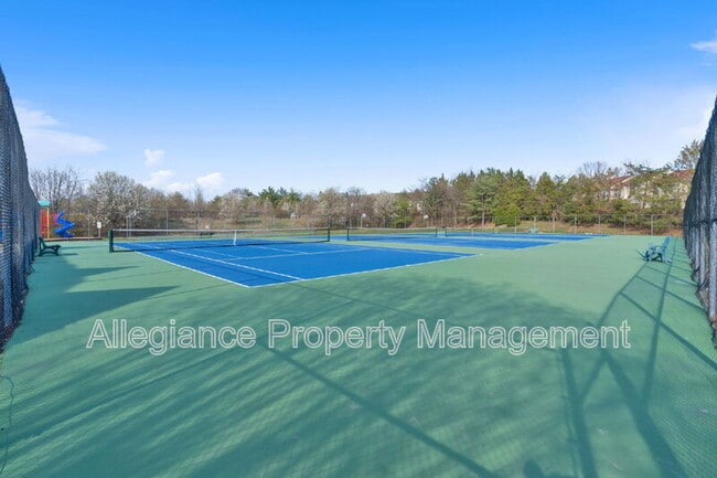 Building Photo - 6011 Curtier Dr