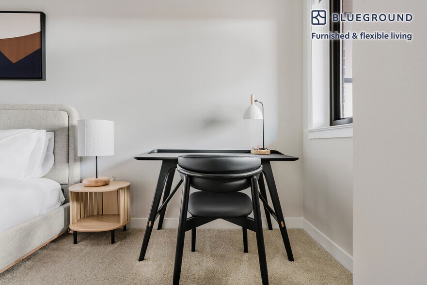 Building Photo - 1200 N Veitch St