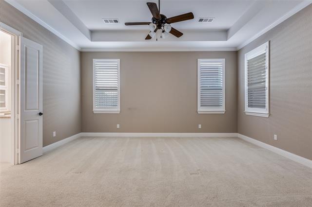 Building Photo - 7301 Avondale Dr