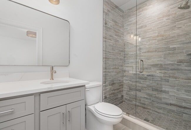 Building Photo - 909B Gale Ln