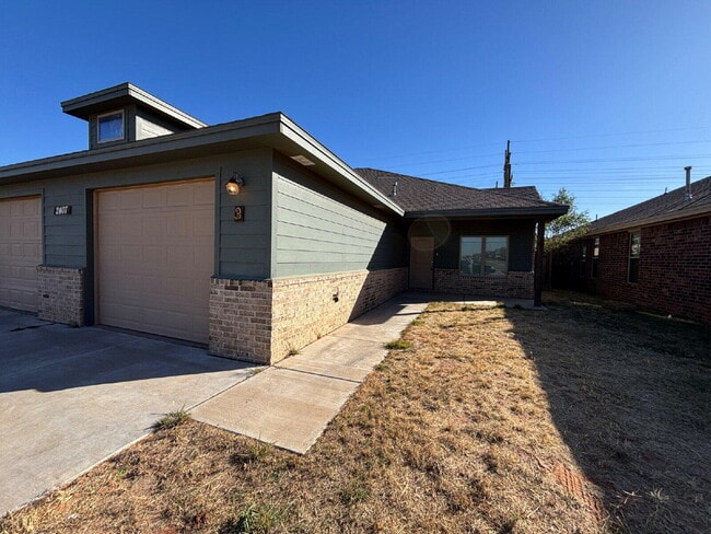 Primary Photo - 2407 Quitman Ave