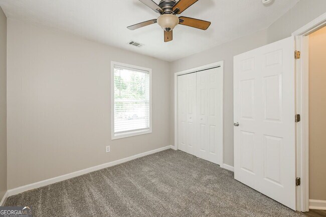 Building Photo - 55 Magan Ct
