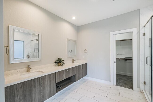 Building Photo - 8404 Safeguard St