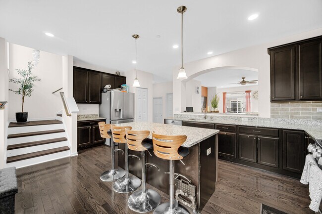 Building Photo - 57 Margaret Dr