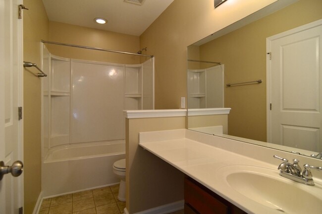 Building Photo - 242 Hawkins Creek Rd