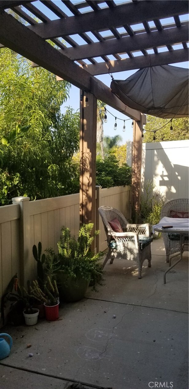 Building Photo - 2638 Mangrove Way