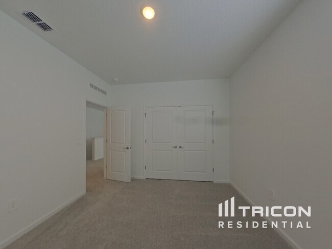 Building Photo - 2450 Peace Of Mind Ave