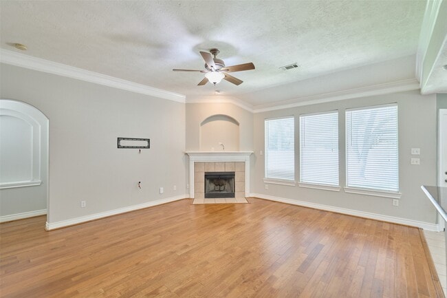 Building Photo - 13313 Enchanted Way
